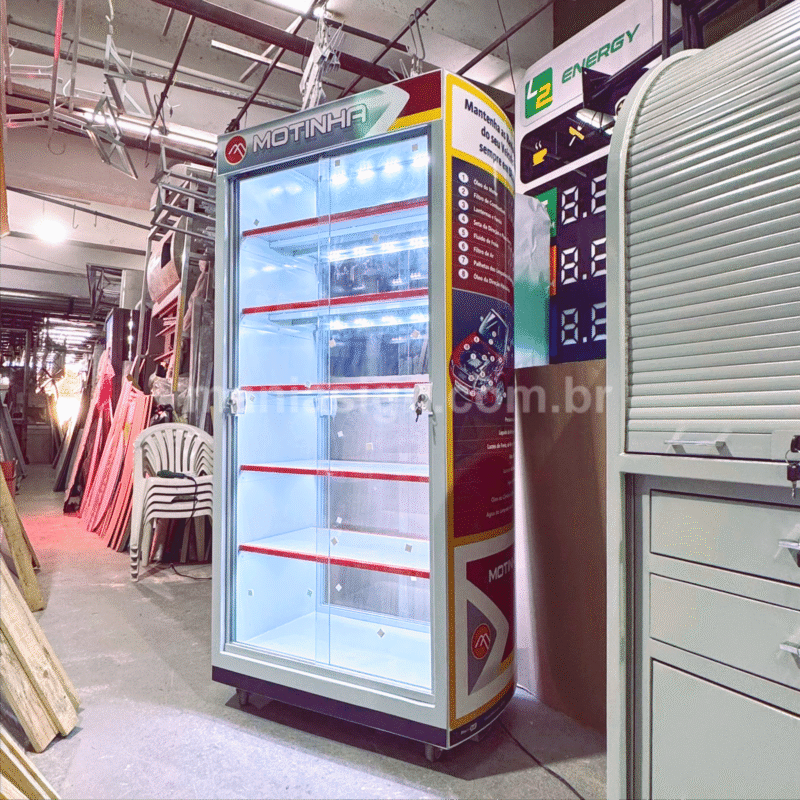 MÓVEL EXPOSITOR de PRODUTOS.